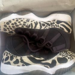 Nike Air Jordan 11 Retro “Animal Instinct” Women's Shoes Sz 10