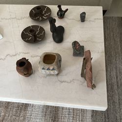 Miscellaneous-Adornos