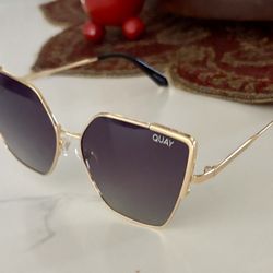 Quay Sunglasses- New With Magnetic Original Case