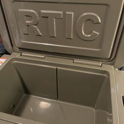 RTIC 45QT Olive Hard Cooler
