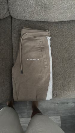 Women’s Alphalete sweatpants