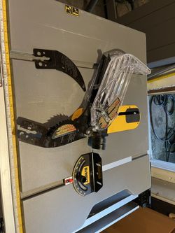 DeWalt Heavy Duty Table Saw DW7491 for Sale in Kirkland WA OfferUp