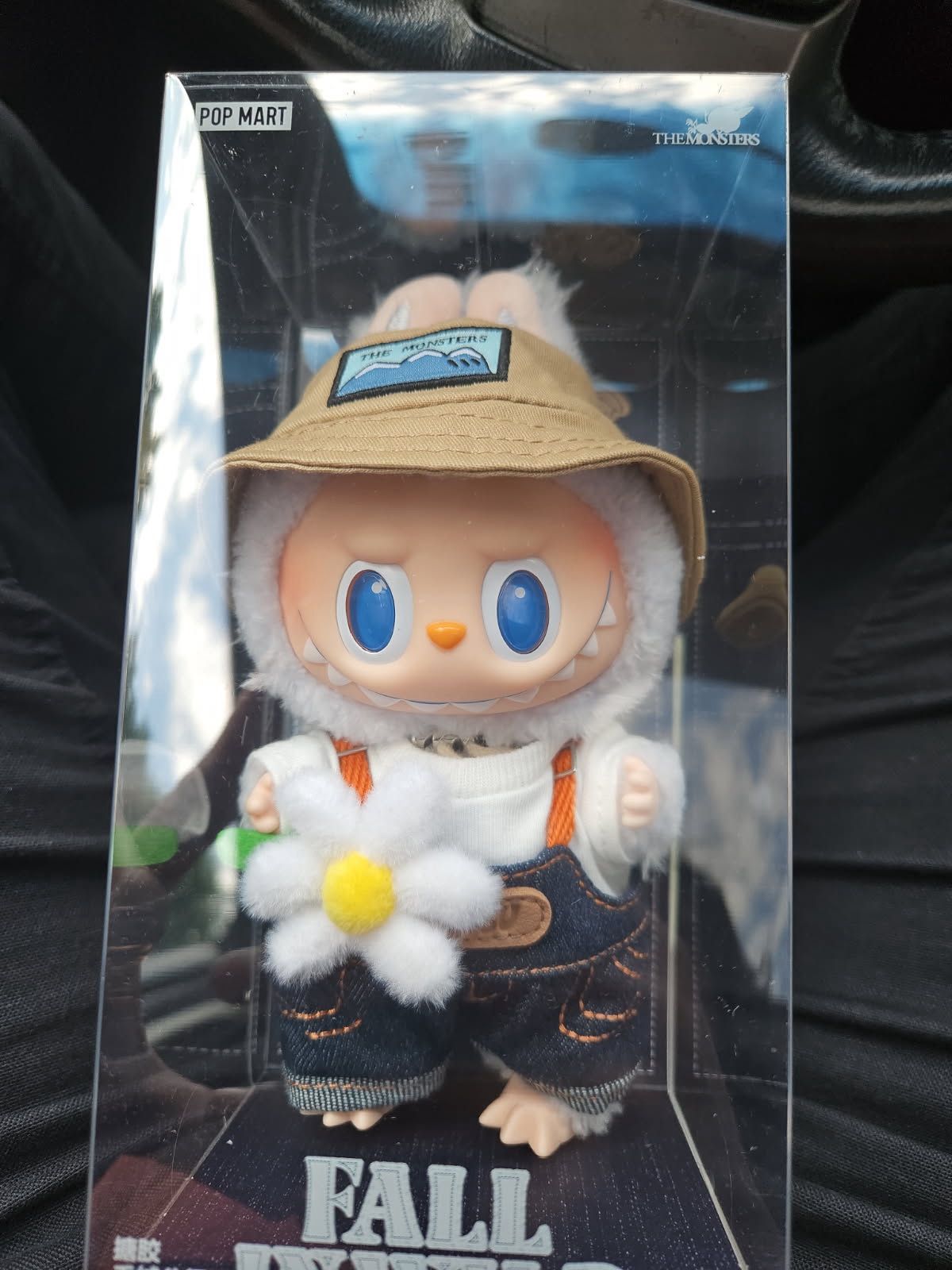 FALL IN WILD- Labubu Vinyl Plush Doll Pendant