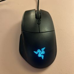 Razer Basilisk Essential Gaming Mouse: 6400 DPI Optical Sensor - Chroma RGB Lighting - 7 Programmable Buttons - Mechanical Switches - Classic Black