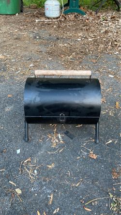 Mini charcoal grill