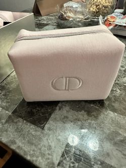 New Christian Dior Pink Make up Bag for Sale in Glendale CA OfferUp