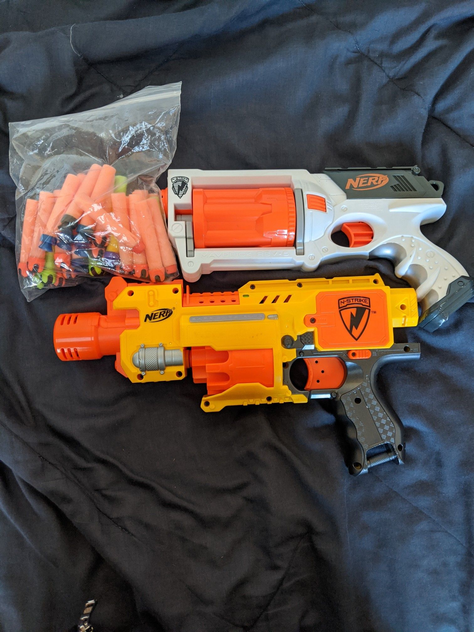 Nerf Guns & Darts (Barricade RV-10, & Rev-6)