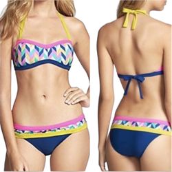 NEW Bca by Rebecca Virtue Chevron Bandeau bikini swimsuit set size S