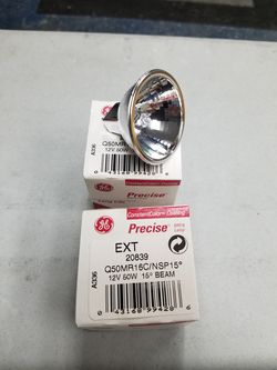 GE EXT Q50MR 16C/NSP15° LIGHT BULB