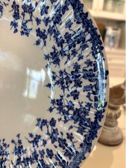 Crown Ducal Early English Ivy Dark Blue Plate
