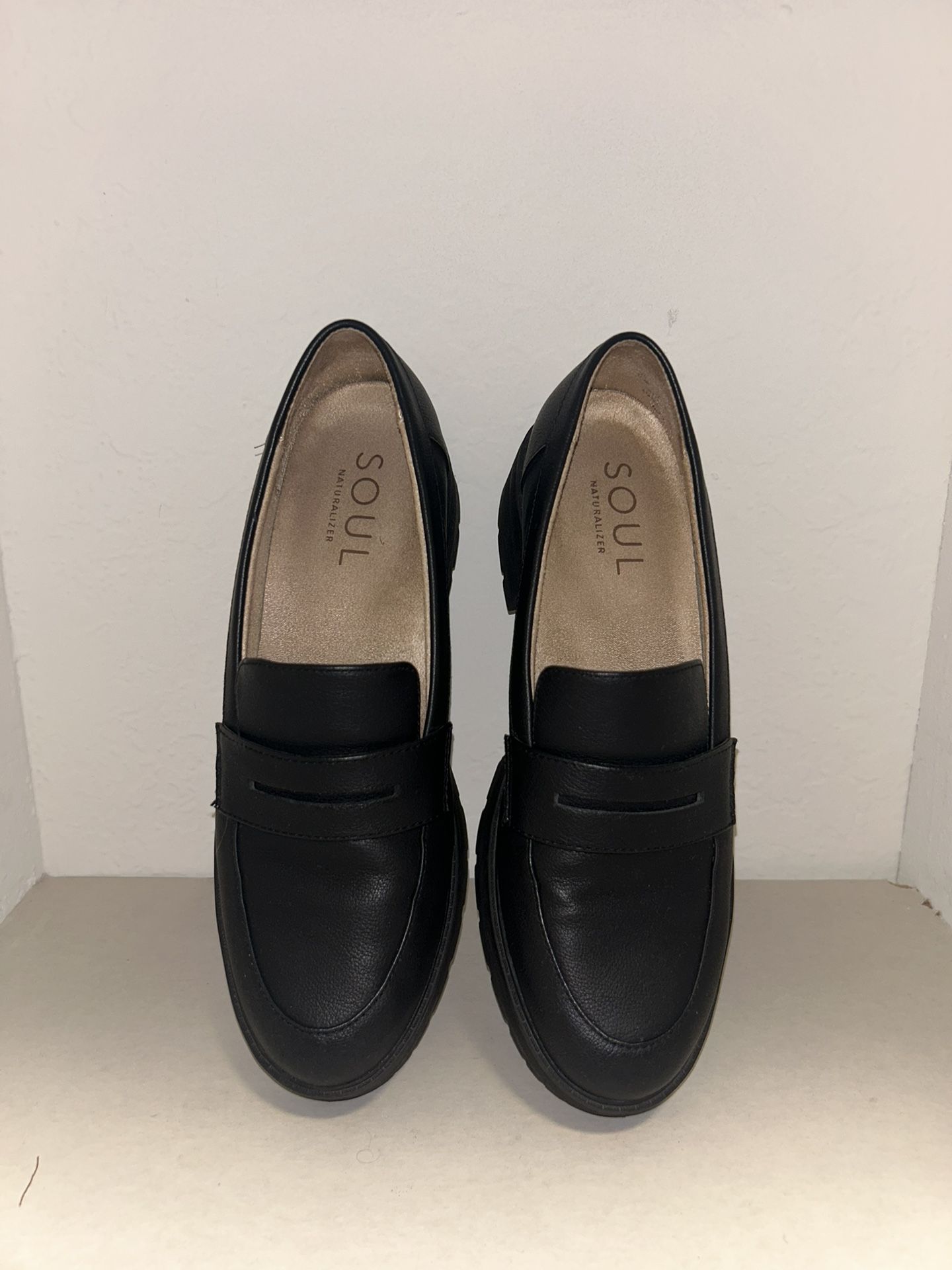 Black Women’s Loafers (Faux Leather) 10W