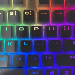 CORSAIR - K70 RGB MK.2 SE RAPIDFIRE