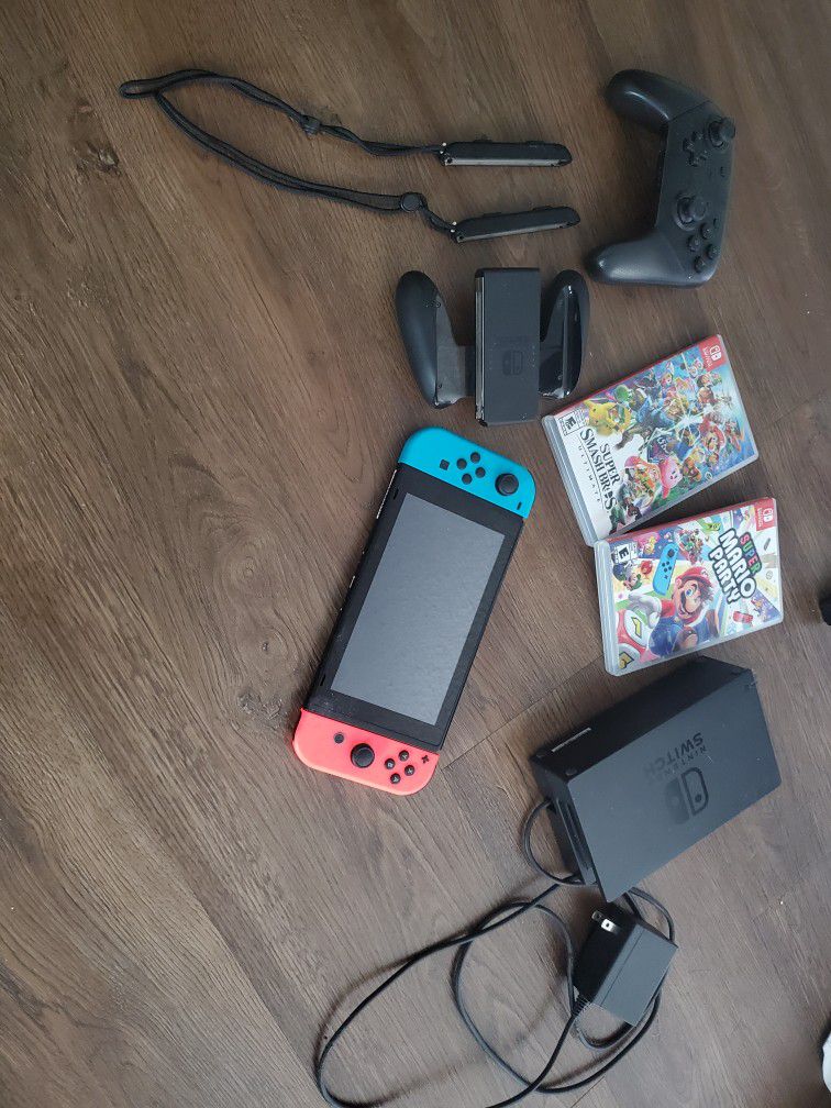 Nintendo Switch /w Controller And 2 Games