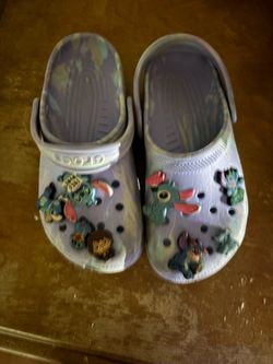 Crocs