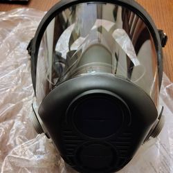 Honeywell North RU6500 Series Niosh-Approved Full Facepiece Silicone Respirator, Medium