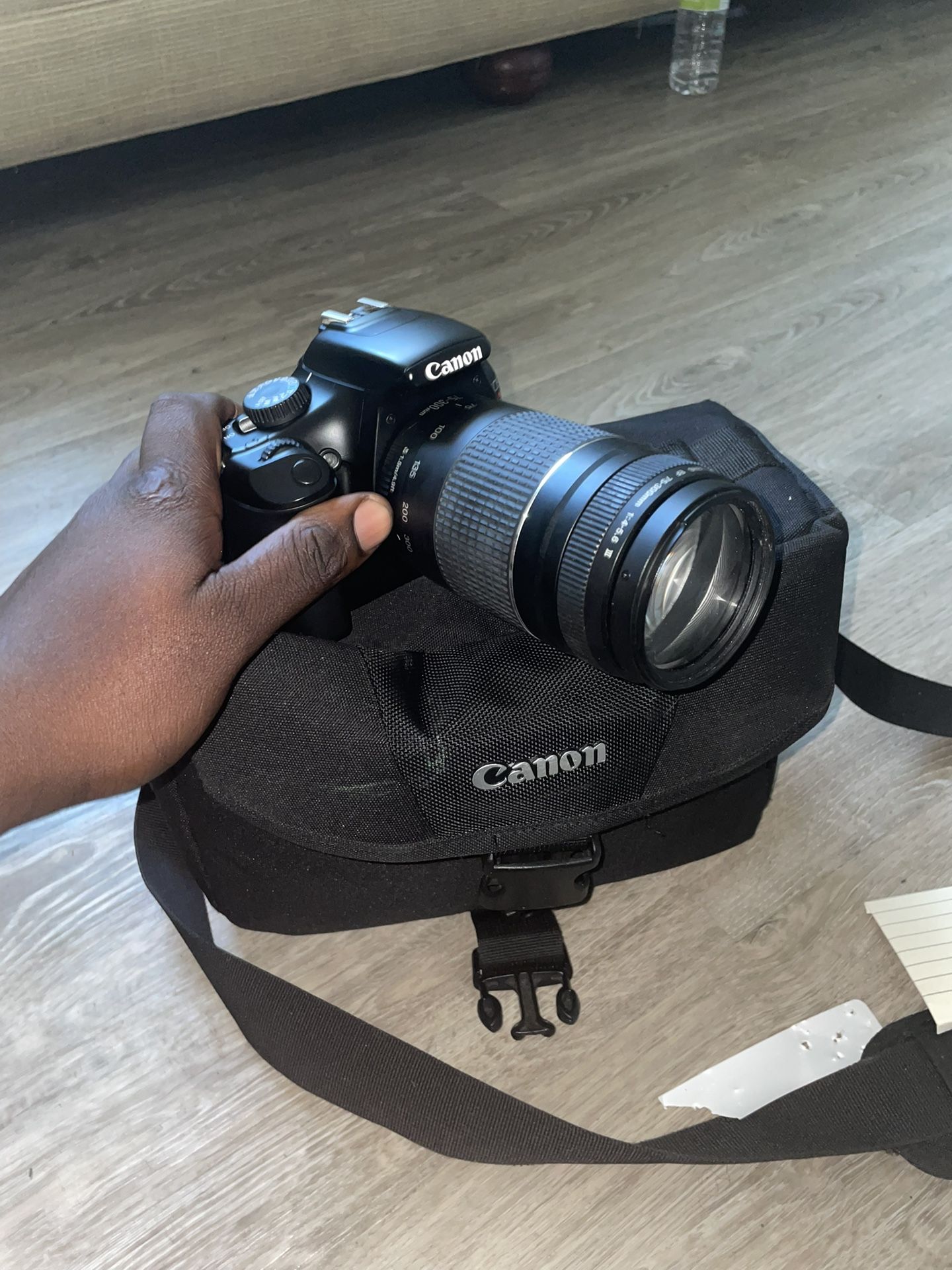 Canon Camera T3