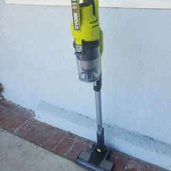 RYOBI
ONE+ 18V Bagless Cordless Mesh Filter Stick Vacuum Cleaner (Tool Only)
