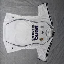 2006 Real Madrid jersey
