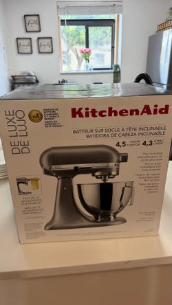 NEW - SEALED BOX - KitchenAid Tilt-Head Stand Mixer