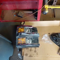 2015 Chevy Silverado Front Head Light Assembly