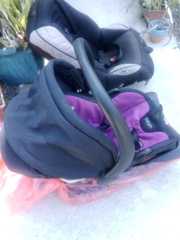 BABY CARRIERS , AND CARSEATS