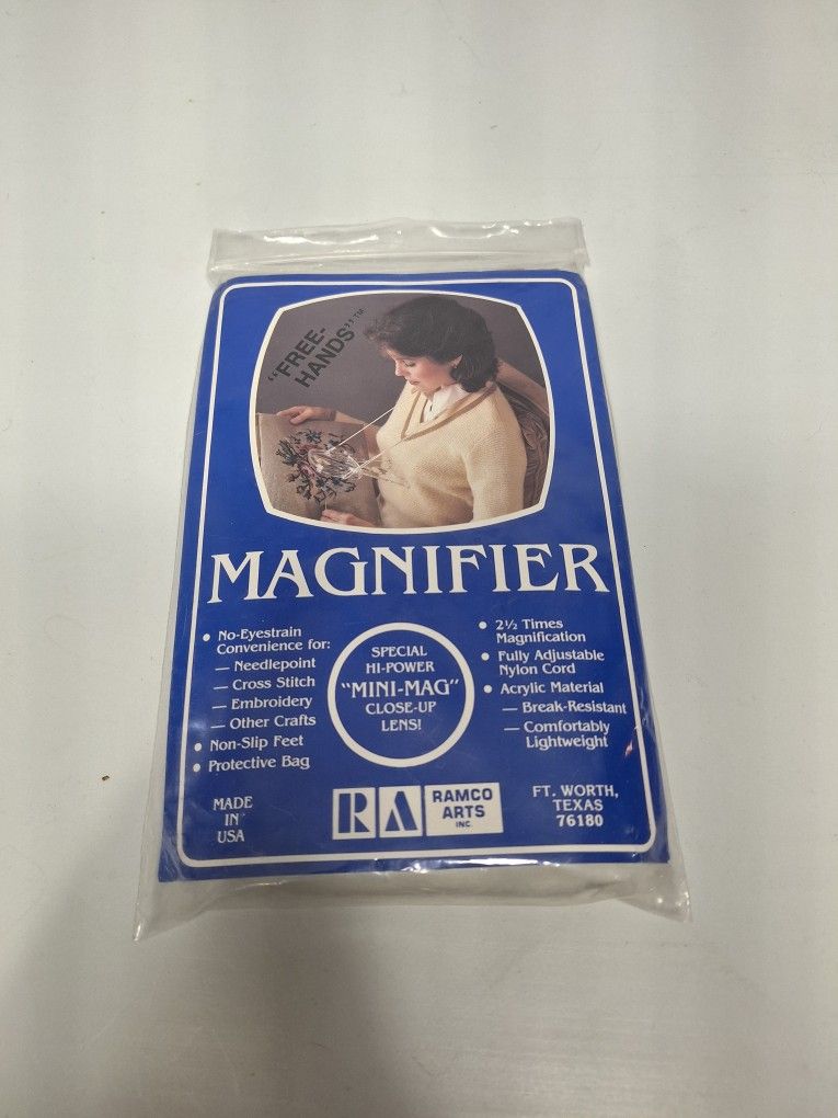 Necklace Magnifying Glass