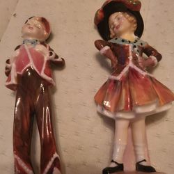 royal doulton figurines Pearly Boy And Pearly Girl. Hn 2035