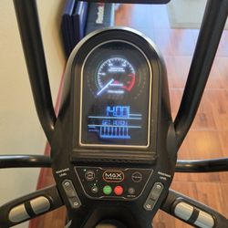 Bowflex MAX Trainer M8