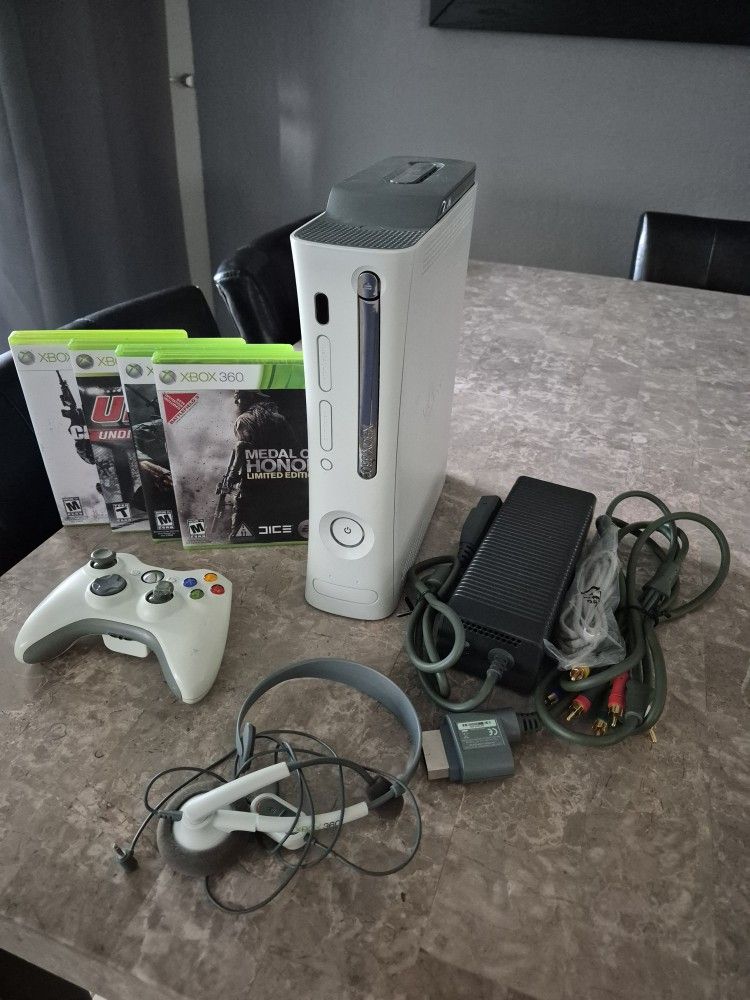 Microsoft Xbox 360 60GB