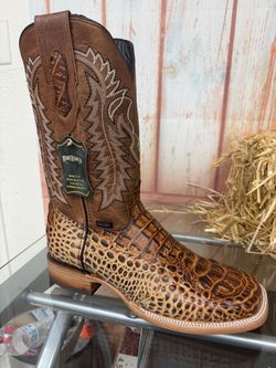 NEW SQUARE TOE BOOTS ALL SIZES AVAILABLE
