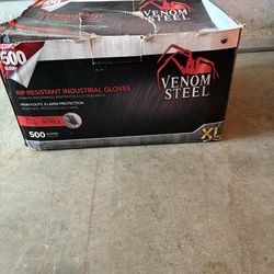 Venom black nitrile gloves