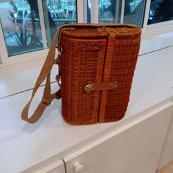 Picnic Basket For Wine Or Champagne