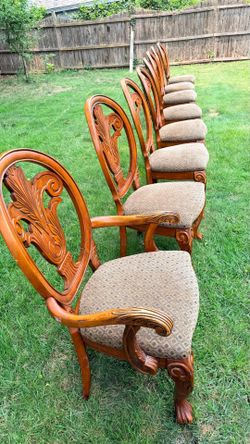 Set of 8 Solid Wood Dining Chairs – Elegant Carved Design
