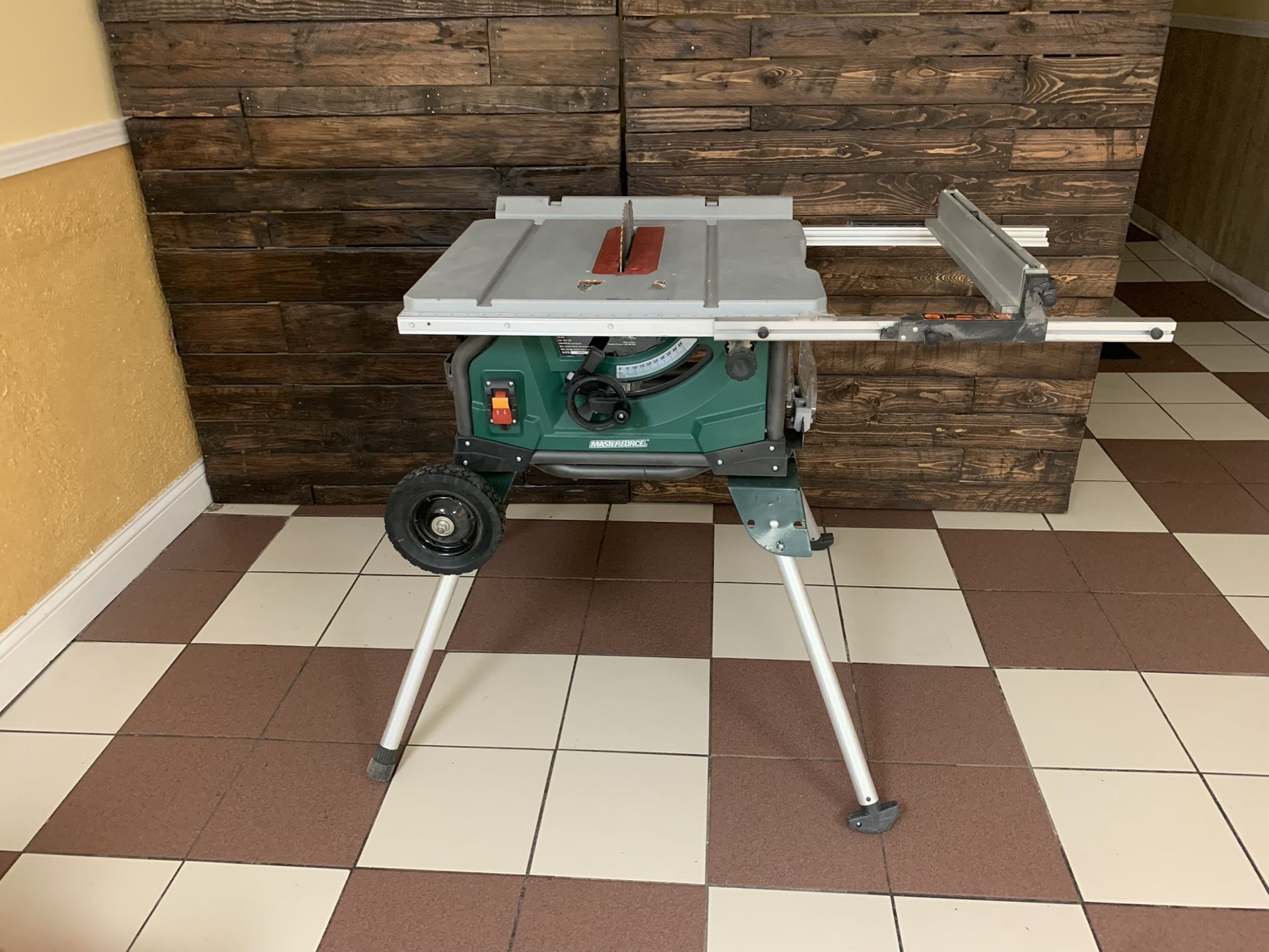 Master Force table saw, 10 inch blade, corded, with stand