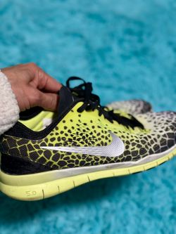 Women’s Nike Shoe Size 7.5