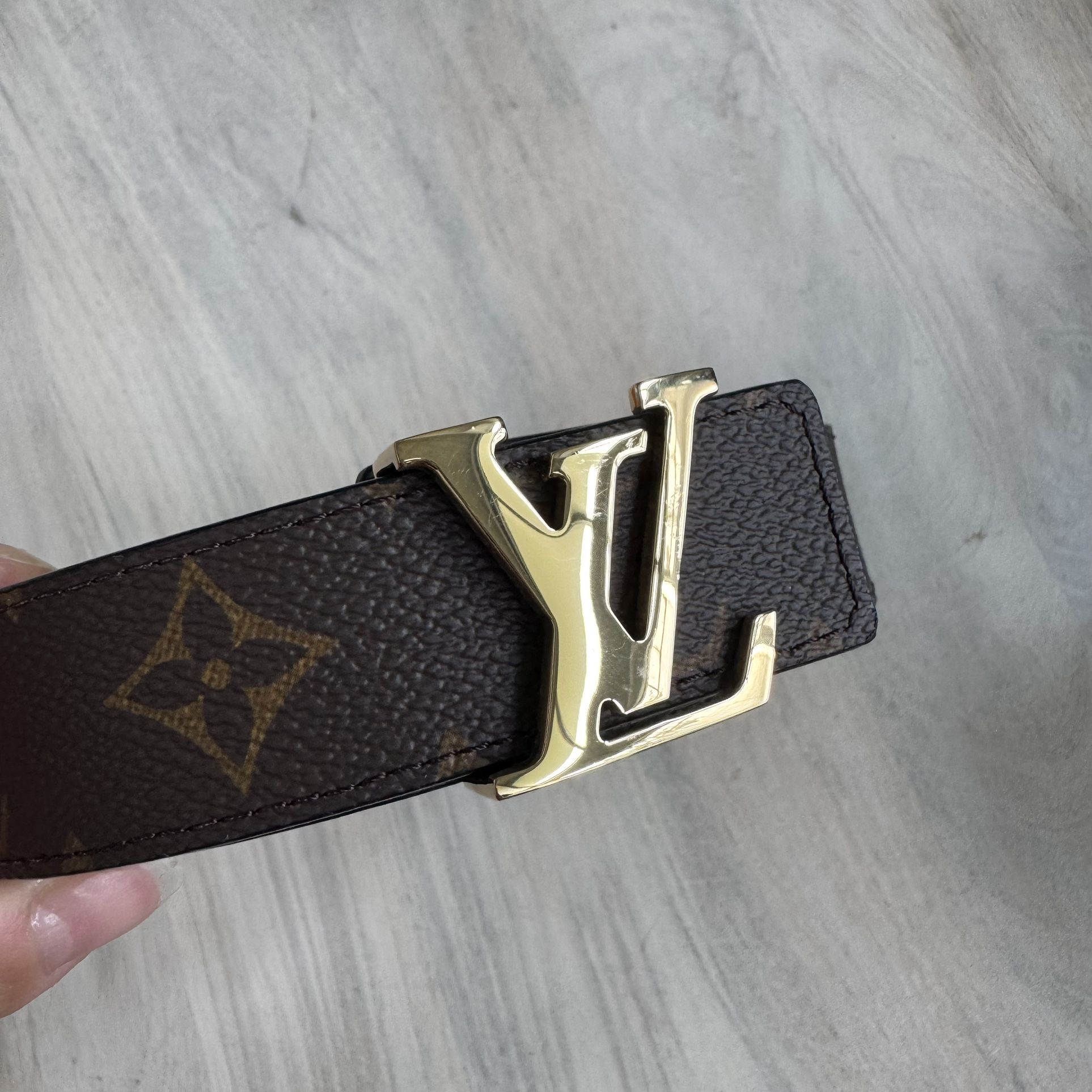 Louis Vuitton 30MM Reversible Black Belt (Size 75)
