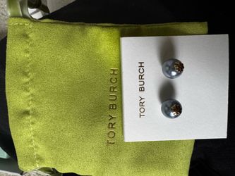 Tory Burch Pearl Stud Earrings