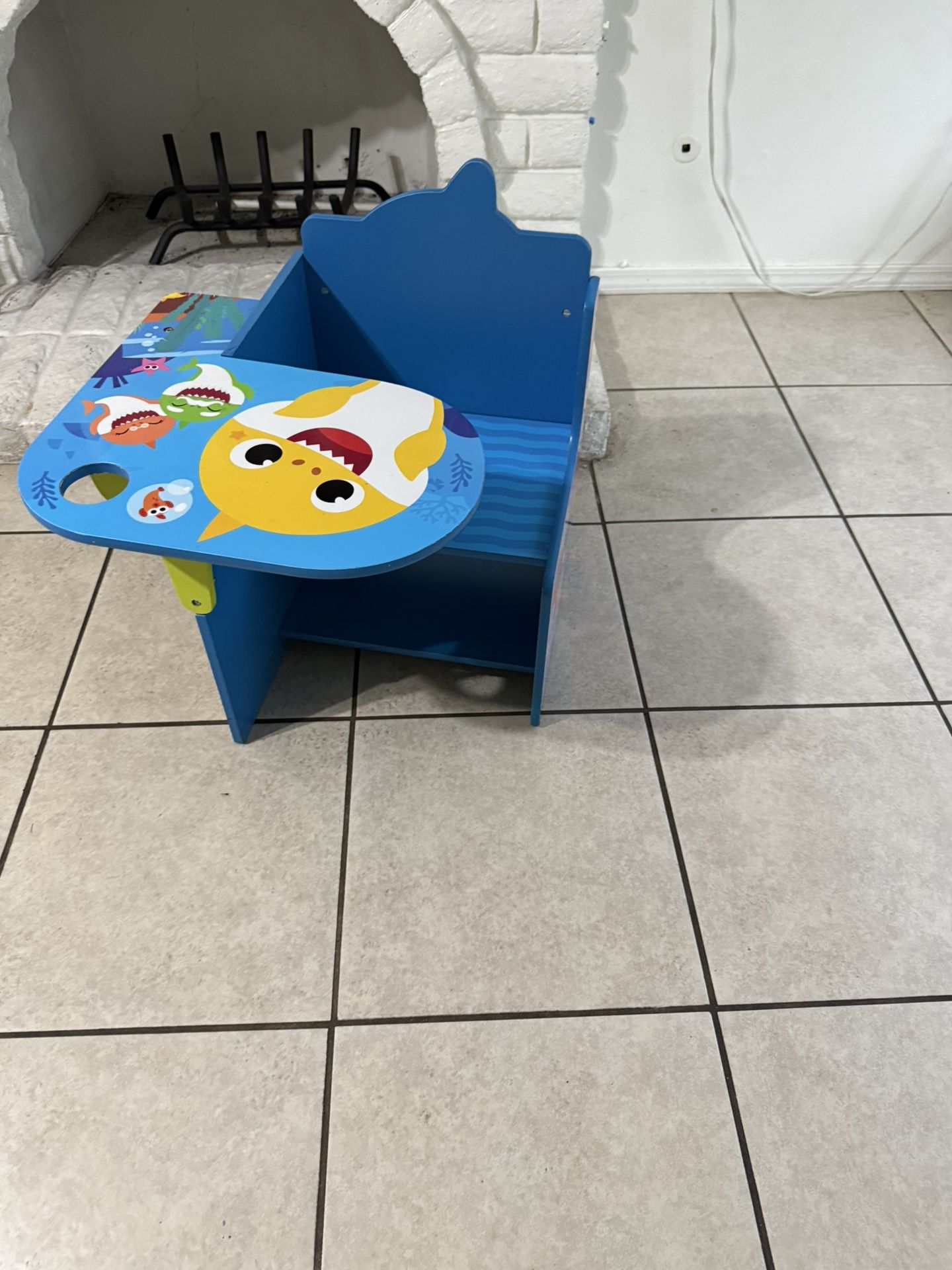 KIDS CHAIR DESK VERY GOOD CONDITION