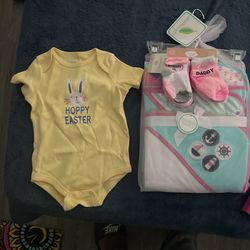 Brand New 3-12mth Baby Clothes And Hodded Towels