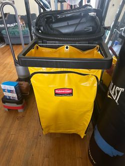 Comercial cleaning cart