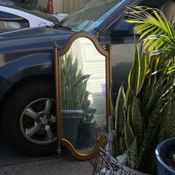 Beautiful Mirror Within Wooden Frame