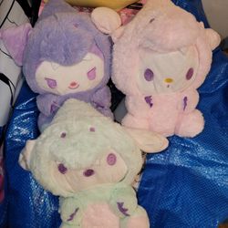 ☆ CINNAMON ROLL, MY MELODY,  POCHACCO PLUSHIES☆