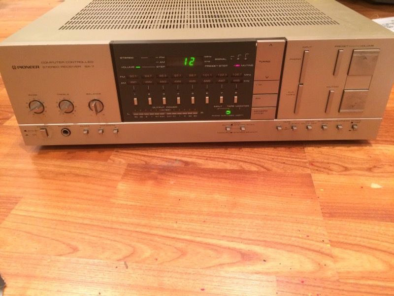 Vintage Pioneer stereo receiver SX-7