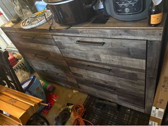 dresser 6 drawers