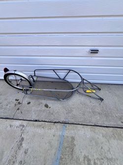 B.O.B. Cargo trailer for bicycle