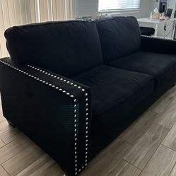 Black Couch With Legs 