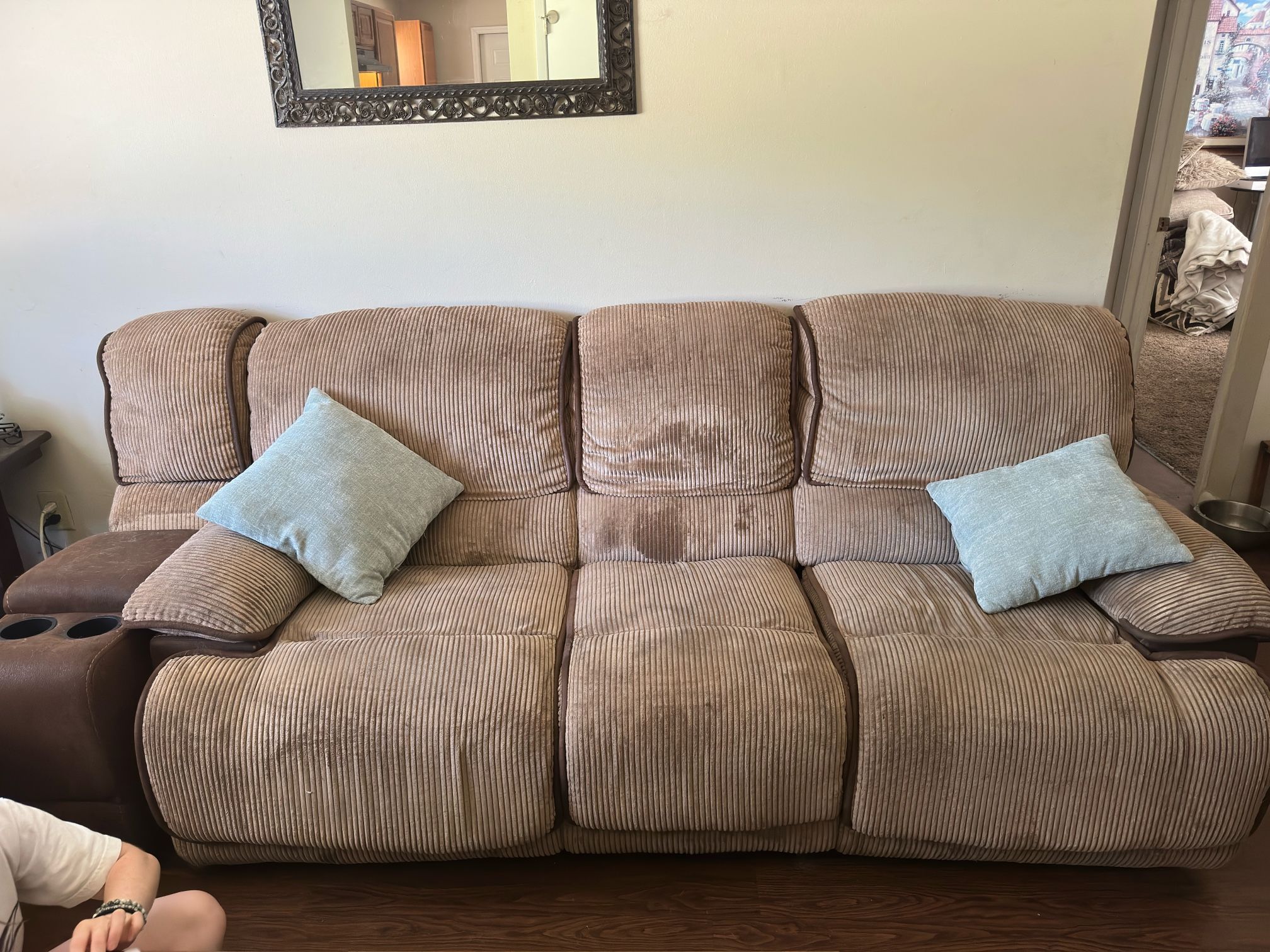 Sectional Reclining Couch