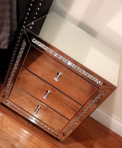 Mirrored  night stand (1) pick up only