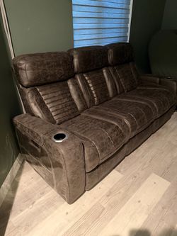 Electric recliner for sale!