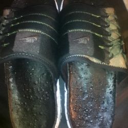 Men's Nike Asuna Slides Size 10